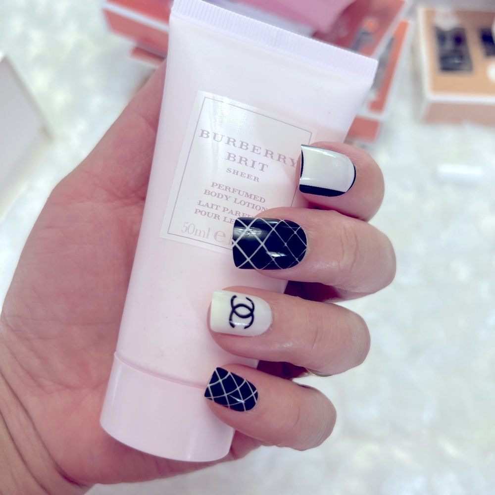 Fashion Nails